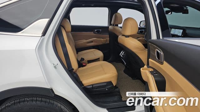 Kia Sorento 4세대 Prestige, 2022 12