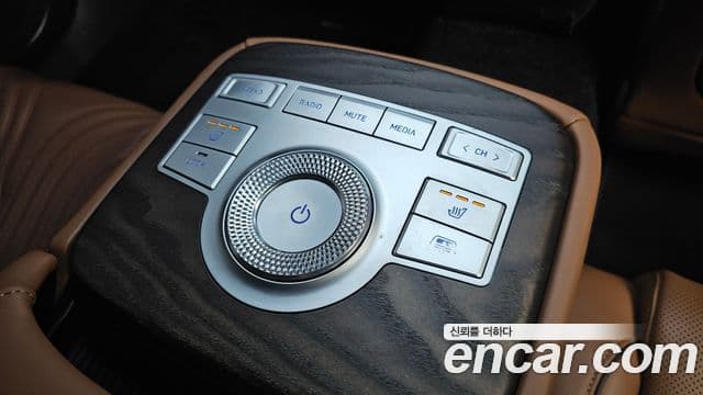 Genesis G80 (RG3) бензин 2.5 турбо AWD, 2022 18