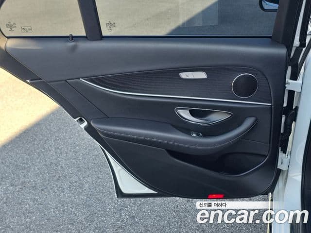 Mercedes-Benz E-класс W213 Avantgarde, 2018 10