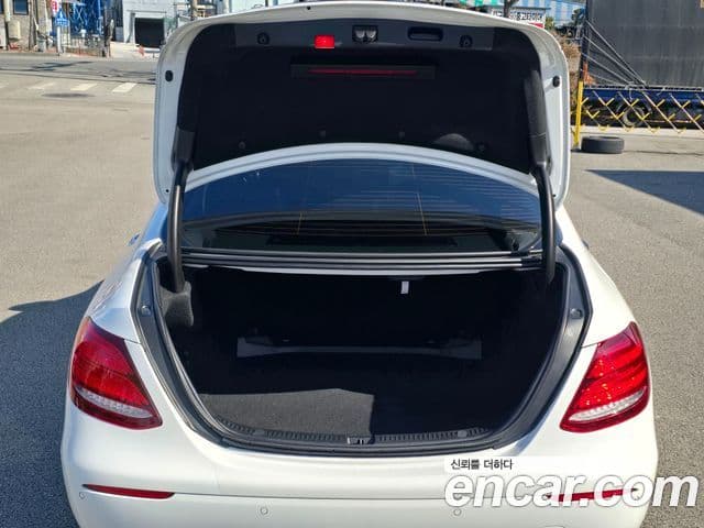 Mercedes-Benz E-класс W213 Avantgarde, 2018 17