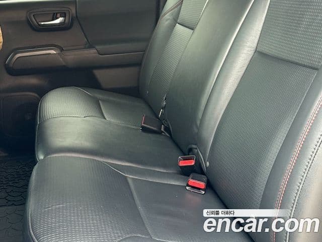 Toyota 타코마, 2021 10