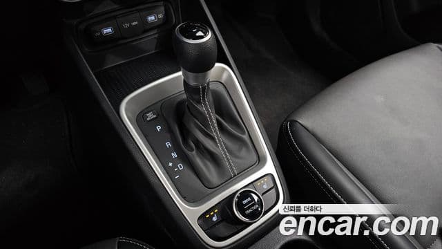 Hyundai Venue 1.6 Smart, 2022 9