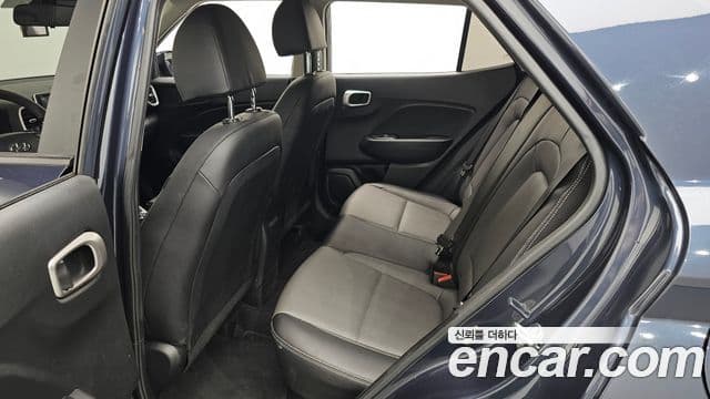 Hyundai Venue 1.6 Smart, 2022 12