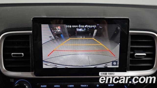 Hyundai Venue 1.6 Smart, 2022 15