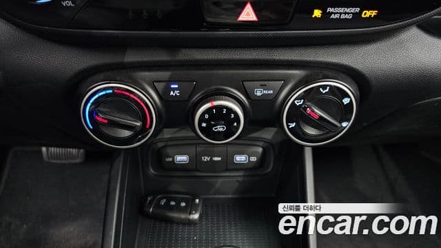 Hyundai Venue 1.6 Smart, 2022 16