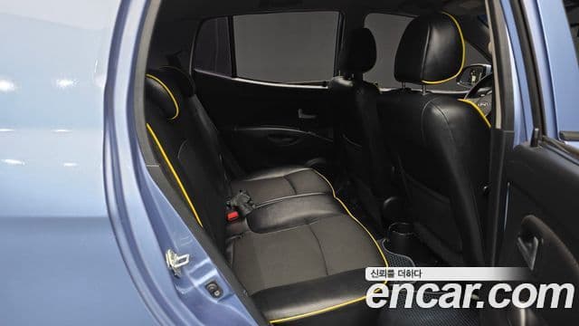 Kia 뉴모닝 люксовая версия Black Premium, 2010 12