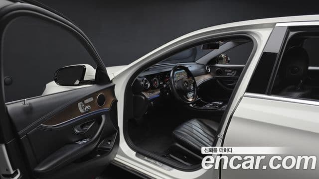Mercedes-Benz E-класс W213 Exclusive, 2018 10