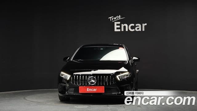 Mercedes-Benz A-класс W177 A220 седан, 2022 3