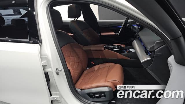 BMW 5시리즈 (G60) 530i xDrive M Sport, 2025 10