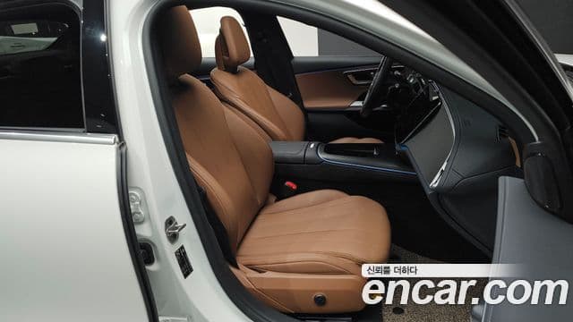 Mercedes-Benz E-класс W214 Avantgarde, 2025 10