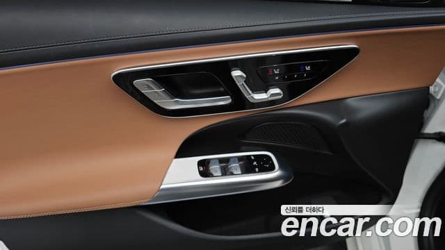 Mercedes-Benz E-класс W214 Avantgarde, 2025 17