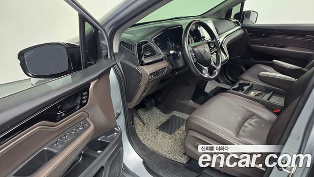 Honda Odyssey 5세대, 2018 12