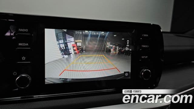 Kia K5 гибрид 3세대 Prestige, 2021 15