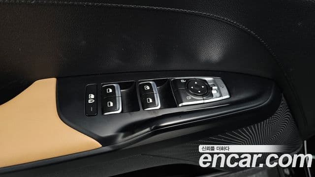 Kia K5 гибрид 3세대 Prestige, 2021 17