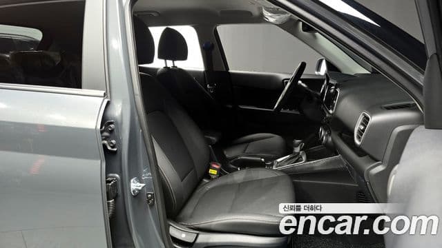 Hyundai Venue Premium, 2026 10