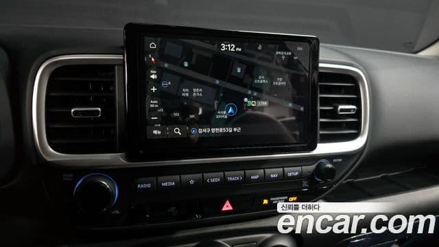 Hyundai Venue Premium, 2026 14