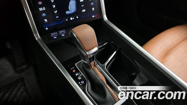 KG모빌리티(SsangYong) Torres T7, 2023 9