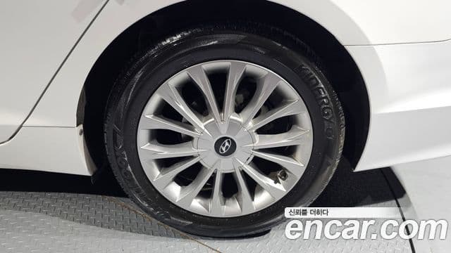 Hyundai LF Sonata 2.0 Care Plus, 2017 все фото