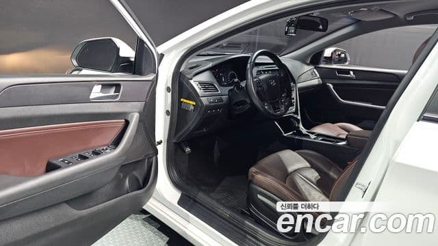 Hyundai LF Sonata 2.0 Care Plus, 2017 12