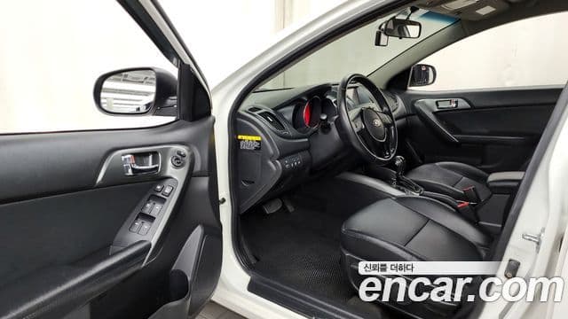 Kia Forte Eco Plus, 2013 10