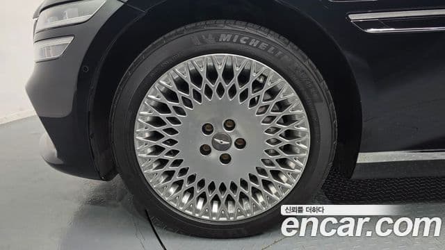 Genesis G80 (RG3) бензин 3.5 турбо AWD, 2021 все фото