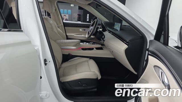 Genesis GV70, 2024 11