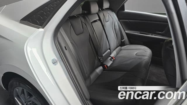 Hyundai The / новый New Avante (CN7) Inspiration, 2025 12