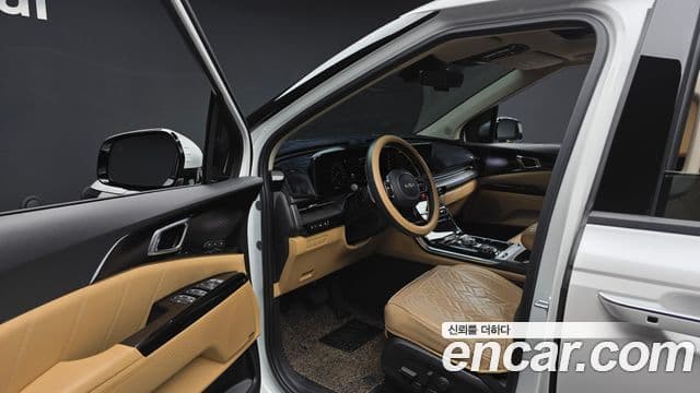 Kia Carnival 4세대 Signature, 2022 10