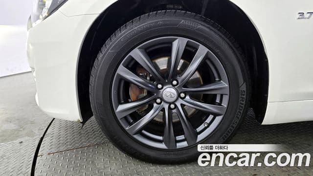 Infiniti Q70, 2015 все фото