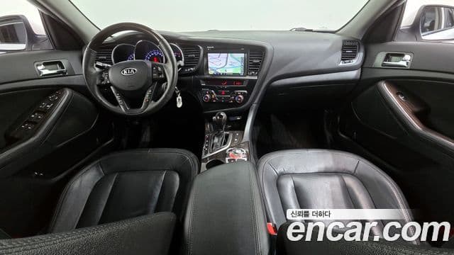 Kia K5 Prestige, 2012 7