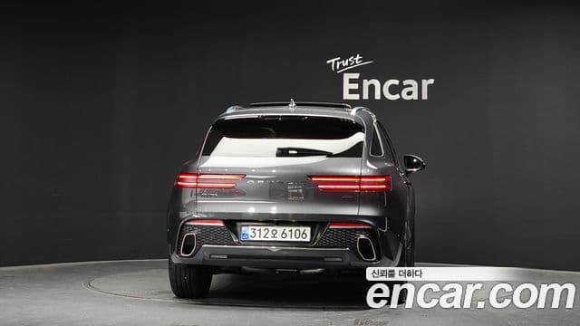 Genesis GV70, 2021 4