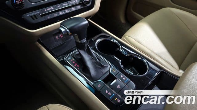 Kia The / новый New Carnival Prestige, 2020 9