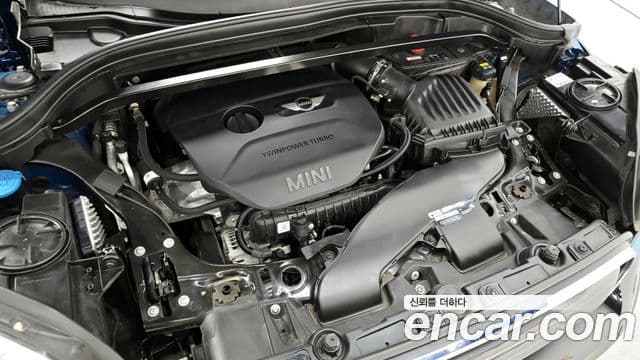 Mini Cooper Countryman 2세대, 2019 6