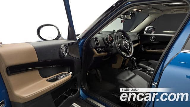 Mini Cooper Countryman 2세대, 2019 11