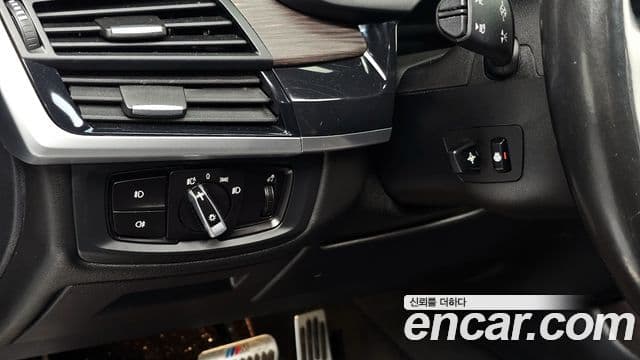 BMW X5 (F15) xDrive 40d 블랙&화이트, 2015 16