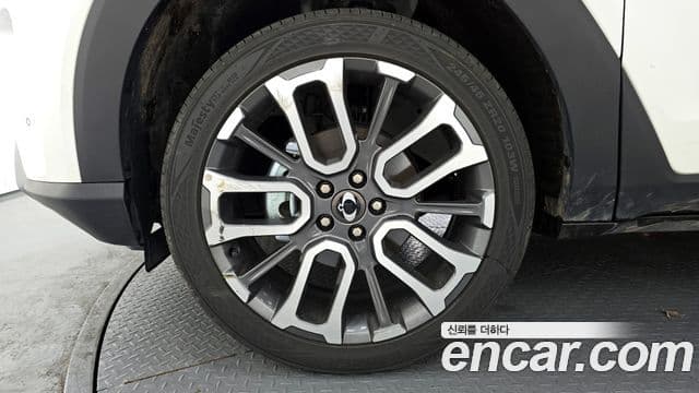 KG모빌리티(SsangYong) Torres T7, 2024 все фото