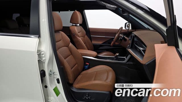 KG모빌리티(SsangYong) Torres T7, 2024 10