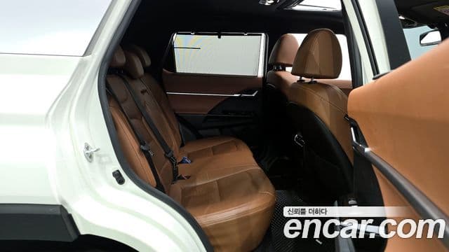 KG모빌리티(SsangYong) Torres T7, 2024 12