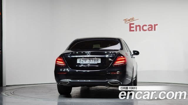 Mercedes-Benz E-класс W213 Exclusive, 2018 4