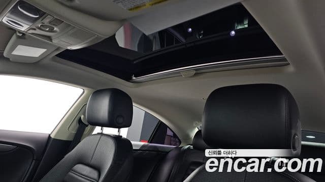 Volkswagen New CC 2.0 TSI, 2014 17