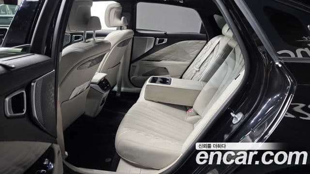 Kia K8 Signature, 2023 12