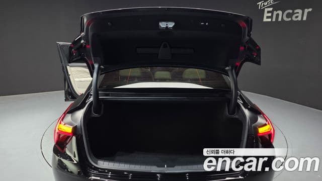 Kia K8 Signature, 2023 20