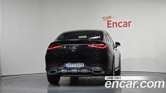 Mercedes-Benz GLC-класс X254 GLC300 4MATIC Avantgarde купе, 2025 4