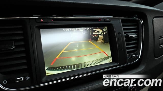 Kia All New Carnival Prestige, 2016 16