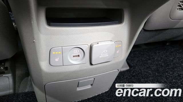 Kia All New Carnival Prestige, 2016 19