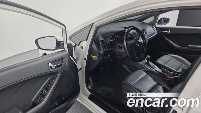 Kia K3 Luxury, 2013 11