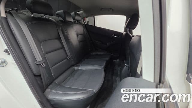 Kia K3 Luxury, 2013 19