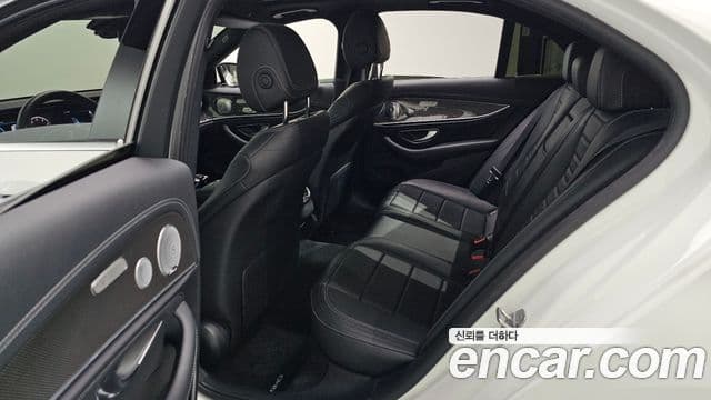 Mercedes-Benz E-класс W213 AMG Line, 2018 12