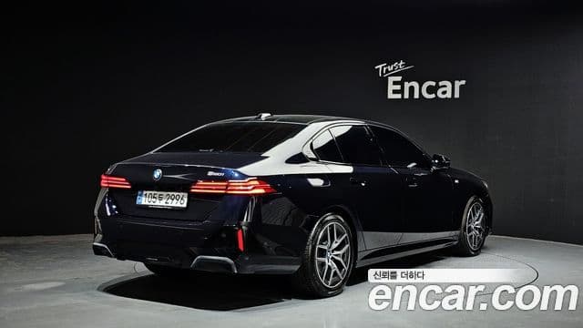BMW 5시리즈 (G60) 520i M Sport, 2025 2