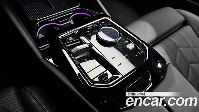 BMW 5시리즈 (G60) 520i M Sport, 2025 9